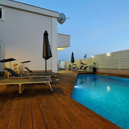 Nikola 3 Apartamento *