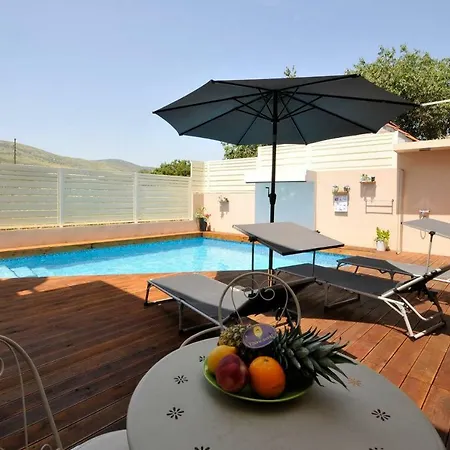 Nikola 3 Apartamento *